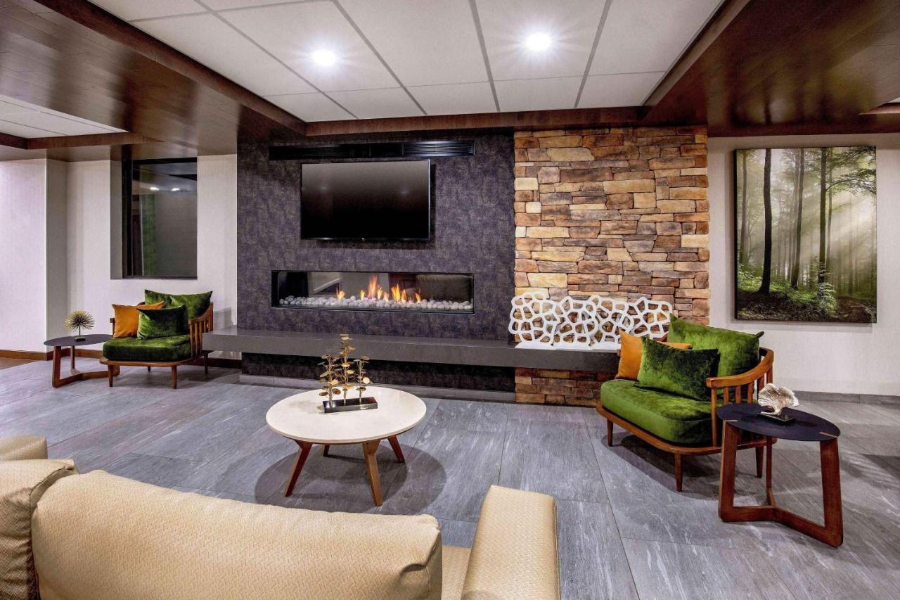 Fairfield By Marriott Hotel